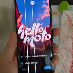 Motorola Razr 40 Ultra Flip Phone 256GB (damaged)