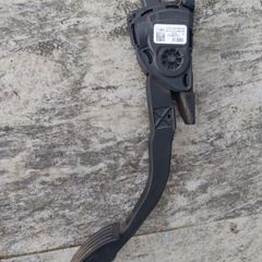 Ford Kuga accelerator pedal