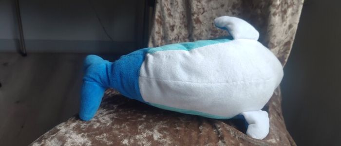 Plush toy dolphin like new