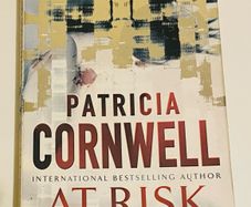 book: Patricia Cornwell - at risk