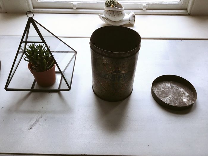 19th century French Vintage Cafe storage tin