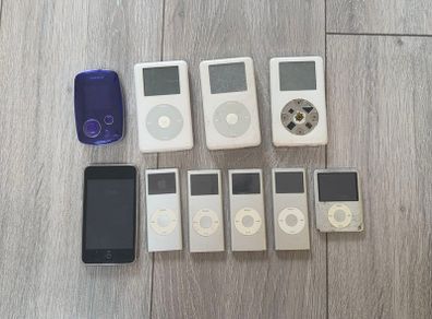 10 x iPod Joblot (Free Post)