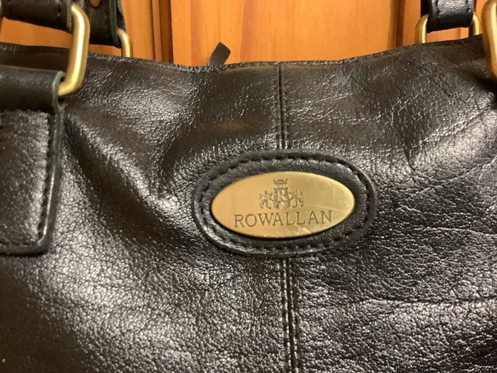 Black leather Rowallan shoulder bag