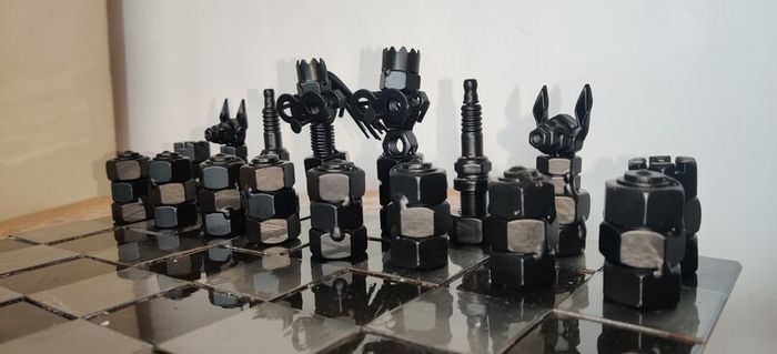 Hand-welded chees