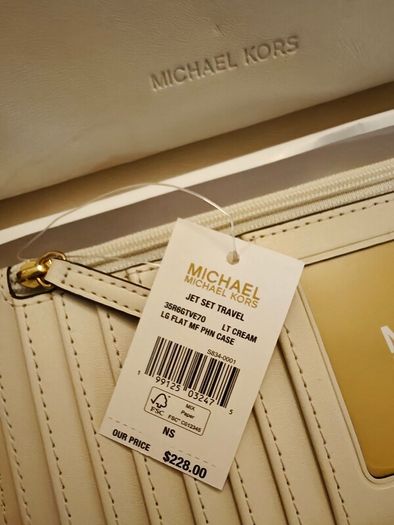 Michael Kors purse