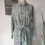 People Tree snakeskin print shirt dress midi summer workwear ethically made in India retro vintage white green Image 3