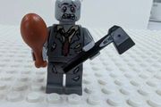 100% Lego Minifigure Series 1 - Zombie - col005