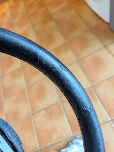 BMW E60 M-sport steering wheel
