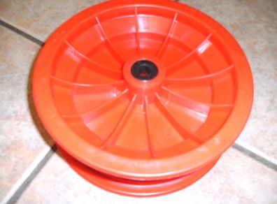 Wheelbarrow wheel