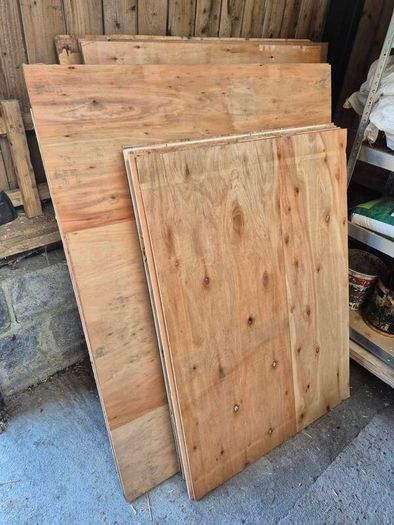 Plywood