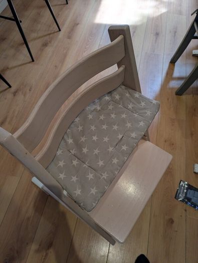 baby seat, feet and cushion for Stokke tripp trapp high chair