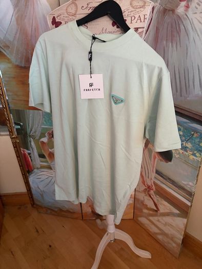mens t shirt xlarge