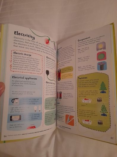 Junior Illustrated Science Dictionary