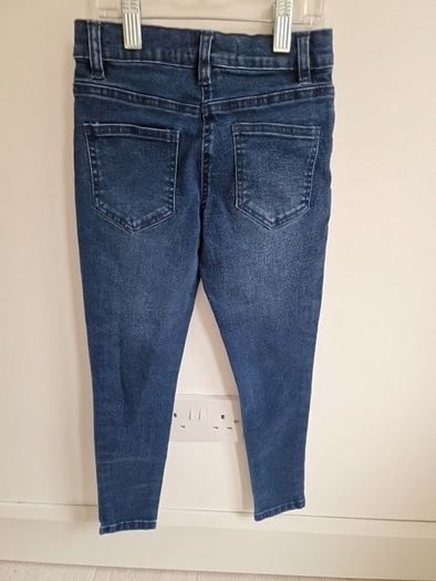 Girls 5-6 DUNNES skinny denim jeans