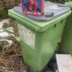 spiderman tin