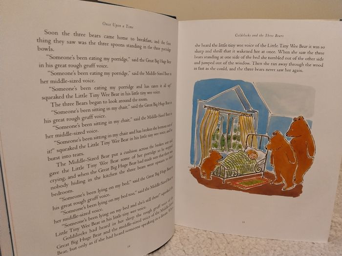 The Hutchinson Treasury of Fairy Tales  HARDBACK BOOK