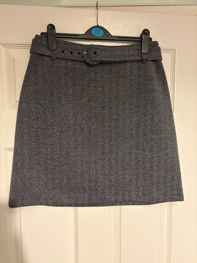 Ladies  skirt