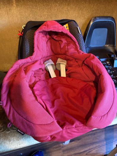maxi cosi footmuff for infant car seat