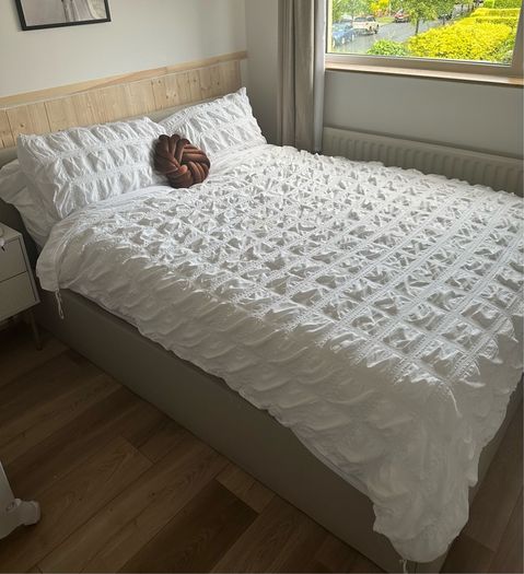 Double ottoman storage bed with mattress