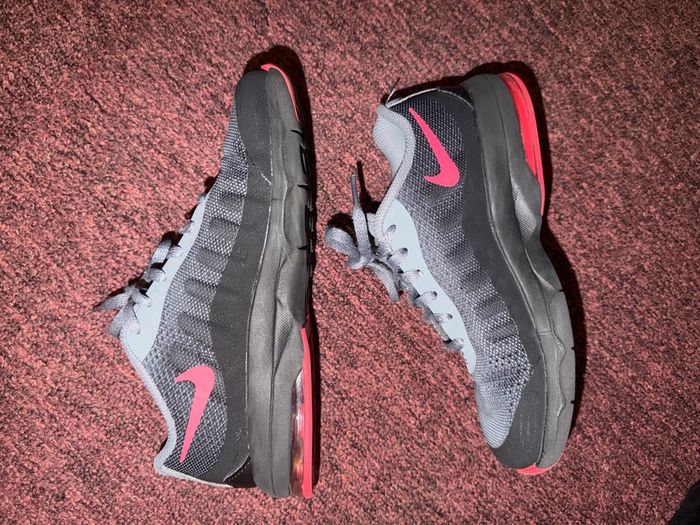 Nike Air Max Invigor Girls