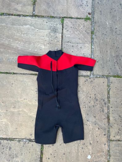 wetsuit teen size 33-34 inch