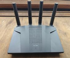 GL.iNet Flint 2 Wi-Fi 6 Gaming Router
