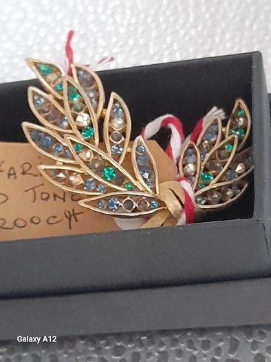 vintage brooch