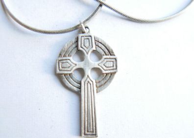 Vintage Sterling Silver 925 Irish Celtic Cross and Necklace (length 16" - 13,52g)