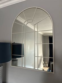 White arc mirror