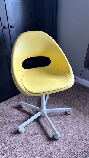 Ikea desk chair