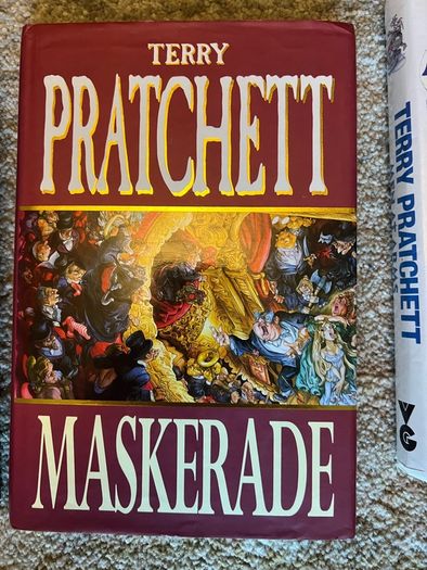 21 Discworld books Hardcover