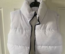 White cropped gilet Brand new