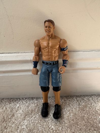 John Cena WWE Series 105 Head is too loose 2017 Damaged Please see photos