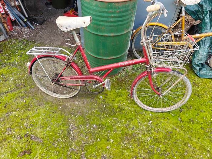 vintage and old bikes