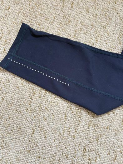 Lululemon leggings / navy / pockets / reflective/ new
