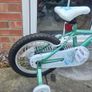 apollo kids bike Image 3