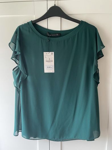 Brand new Zara forest green top with sheer front panel and butterfly flutter sleeve size large