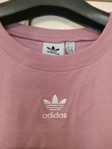 Adidas tshirt boyfriend fit size 14 BNWT postage included