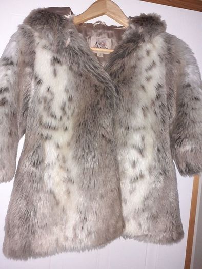 Arabella & Addison  faux fur jacket