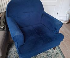 Blue single armchair (read measurements)