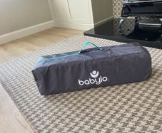 Travel cot