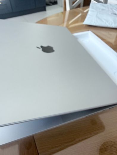 MacBook Pro M1 Max 16"