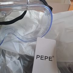 10 Pepe Safety goggles