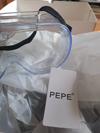 10 Pepe Safety goggles