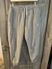 Mens Nike Bottoms - Medium
