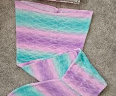 Mermaid blanket & Unicorn cushion