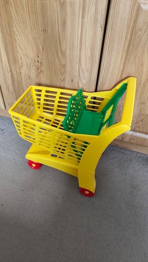 shopping trolley