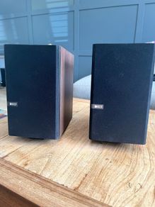 2 x KEF Q100 Speakers
