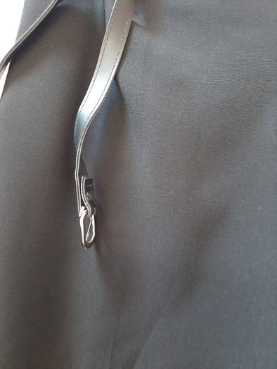 New black trousers tag attached 20