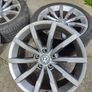 18" genuine VW alloys Image 4